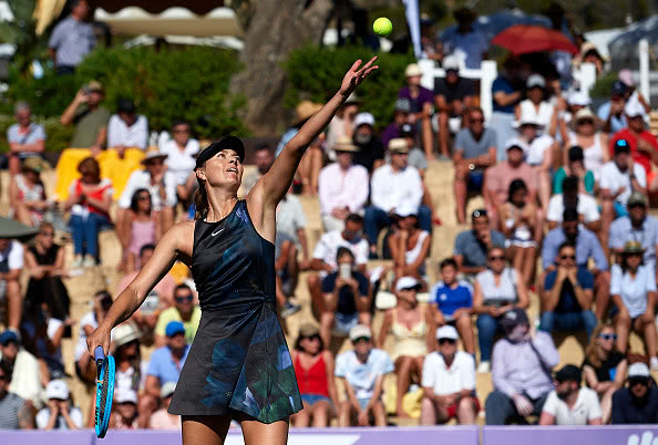 关于莎拉波娃在老鹰比赛中重返赛场，重返赛场引发热议！上演精彩一战的信息-开云官网